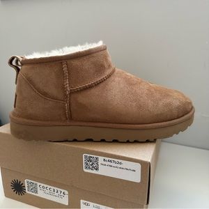 UGG Ultra Mini Chestnut Boots, 9
